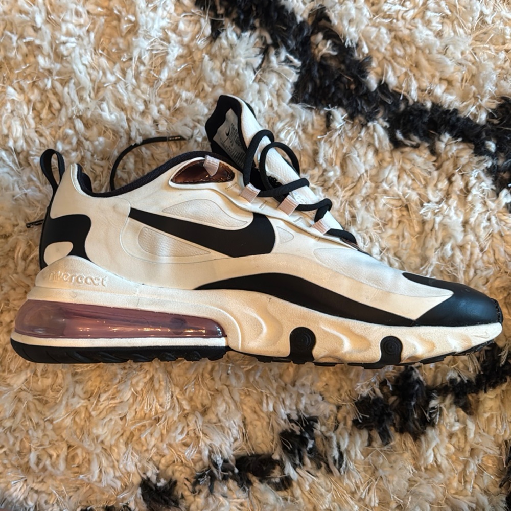 Nike Women’s Size 9.5 Air Max 270 React CU4752-100 Barely Rose Tortoise Shell